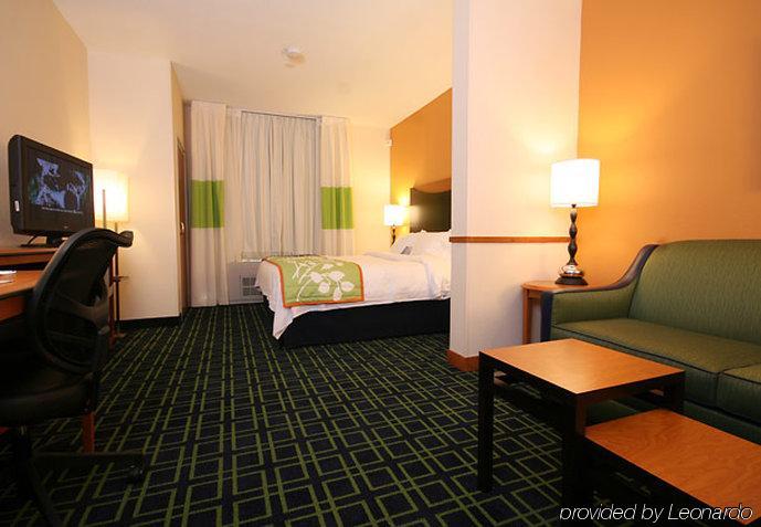 Fairfield Inn And Suites White River Junction Room photo